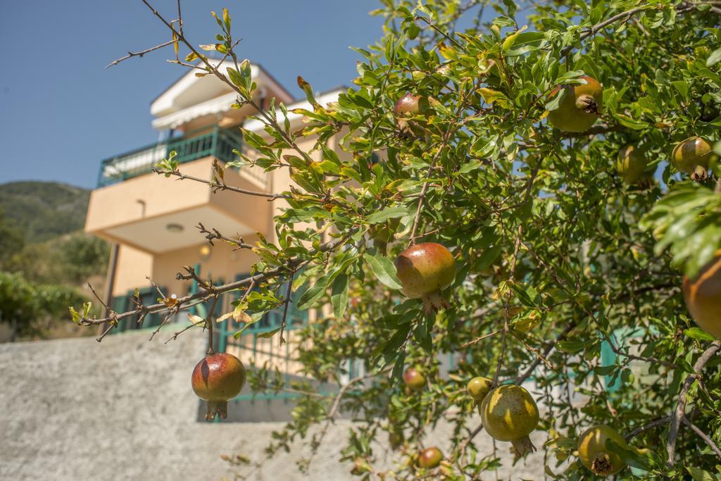 Holiday Home Sunny Hill Kamenari Rum bild
