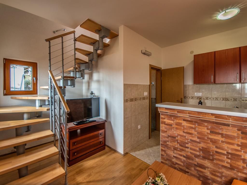 Holiday Home Sunny Hill Kamenari Rum bild
